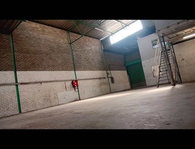 Industrial property to rent in HERIOTDALE